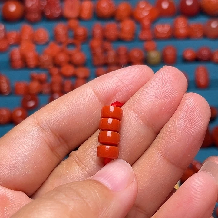 陈***忙未镶嵌配饰南红玛瑙7mm