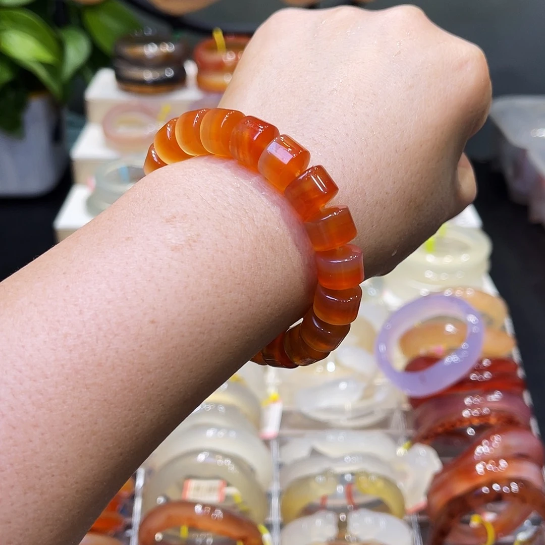 玛瑙/玉髓未镶嵌手镯