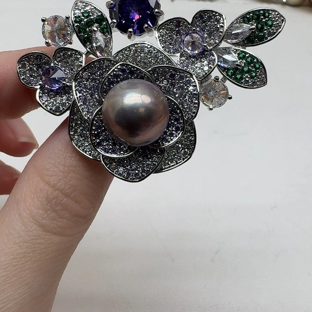 胸针拼合珍珠（马贝珠）未镶嵌