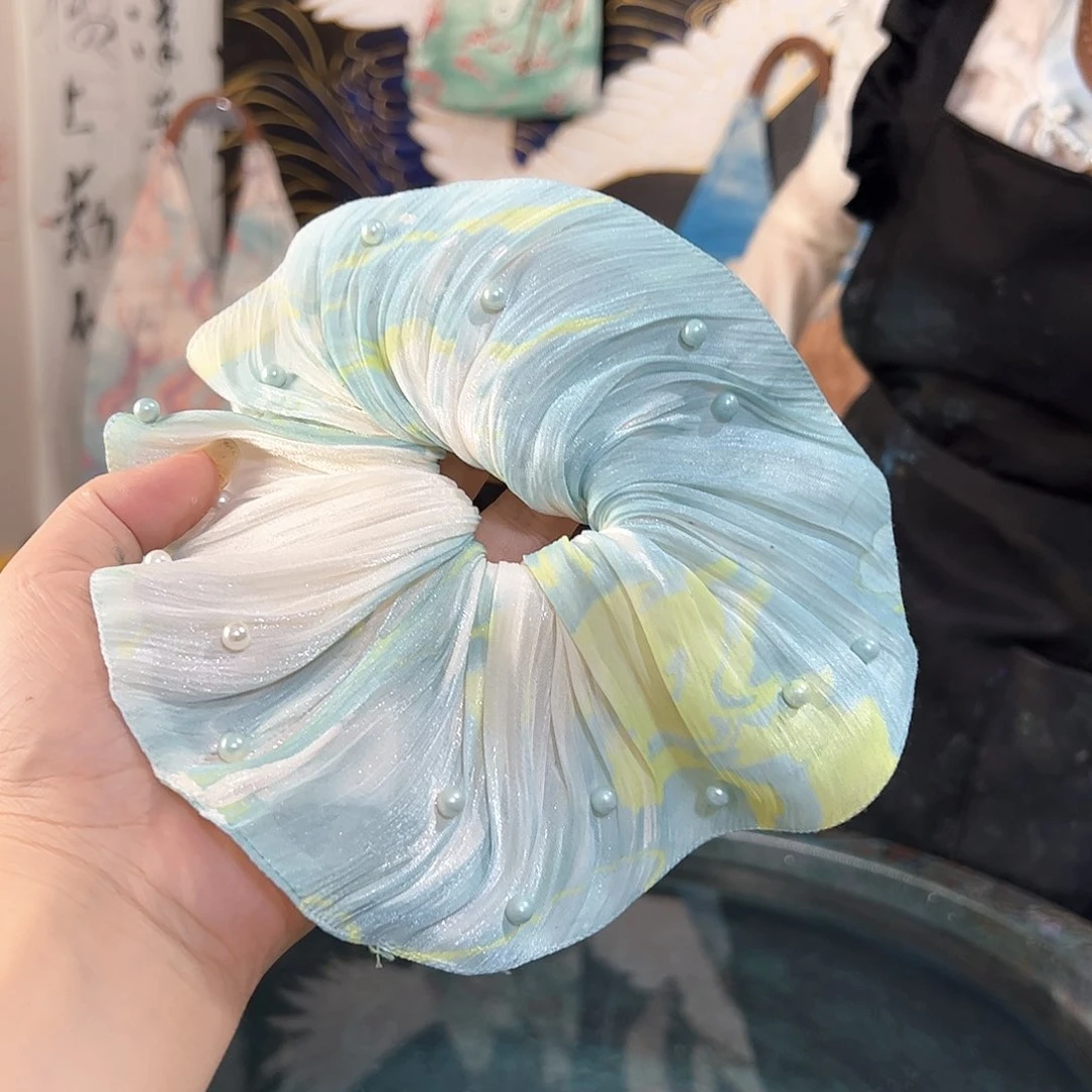 422珍珠精品圆饼发圈