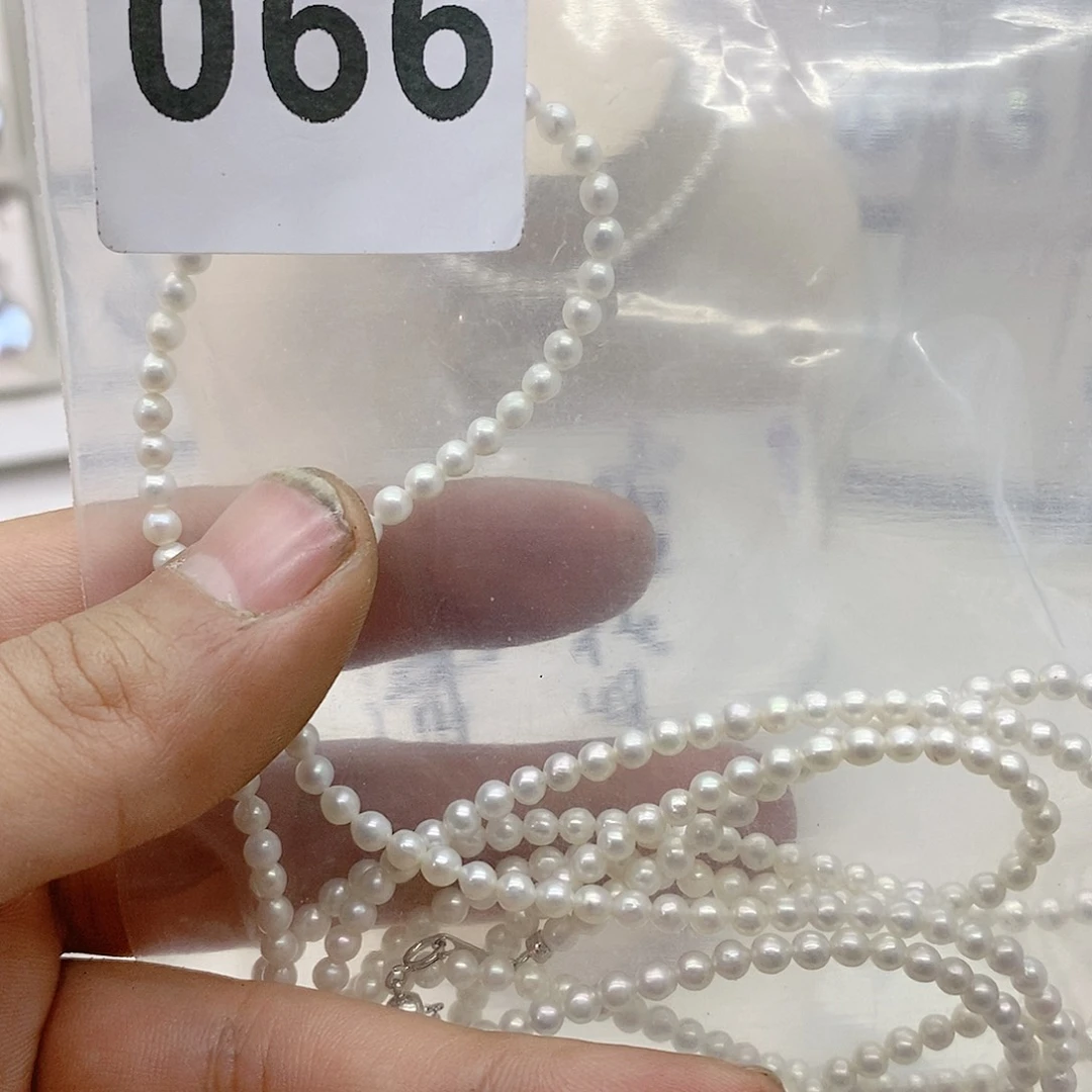 淡水珍珠颈饰合金