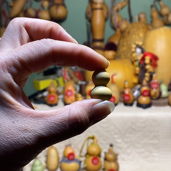 C***酱葫芦戒指天然葫芦