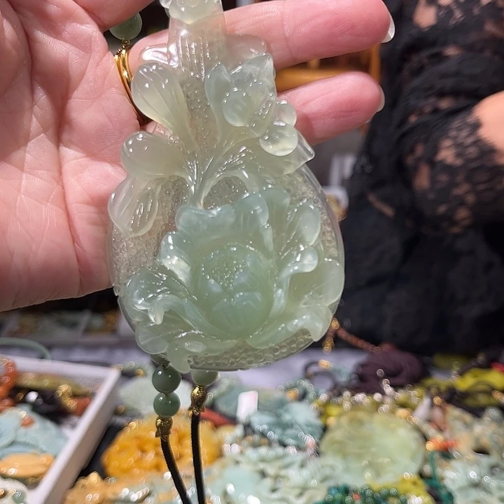 未镶嵌岫玉毛衣链