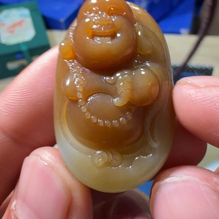 未镶嵌和田玉（糖玉）挂件