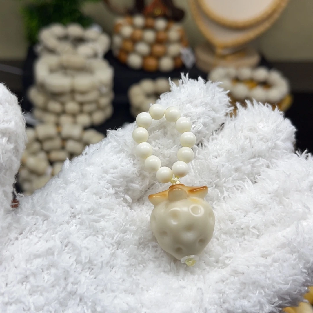 菩提根/象牙果吊坠1.21.50草莓