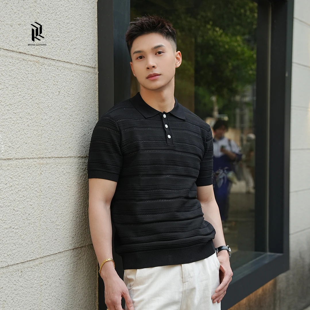 『幻羽流光 冰爽镂空』老钱风冰爽丝混纺镂空条纹休闲针织POLO衫