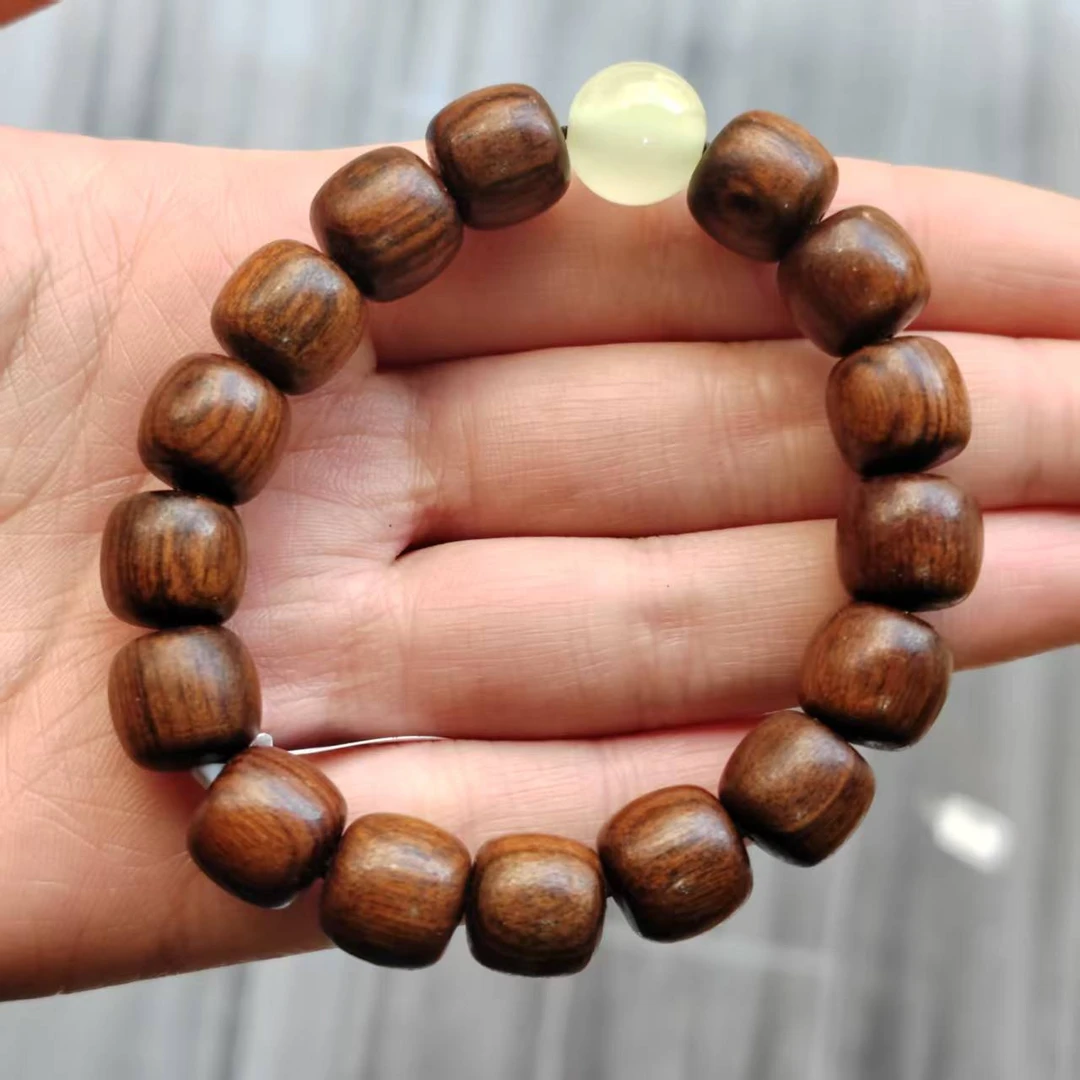 海南花梨手串男女款卡12 225（无礼盒）