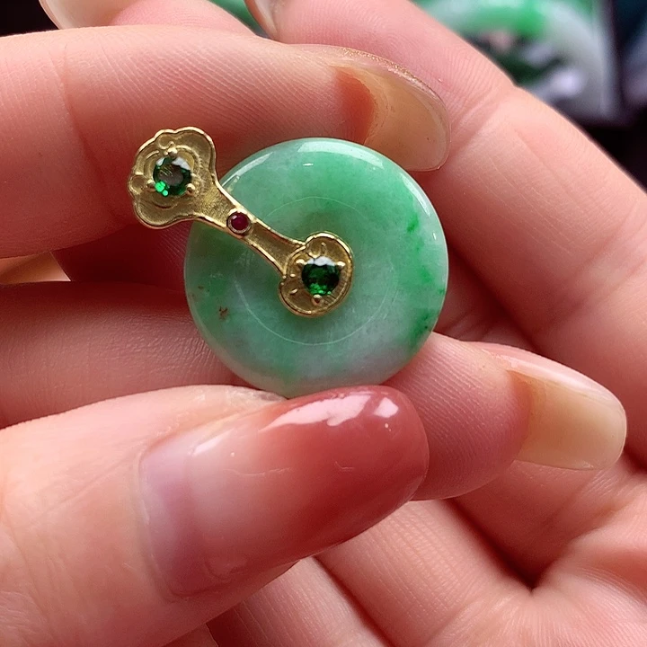 颈饰银S925镶嵌翡翠翡翠