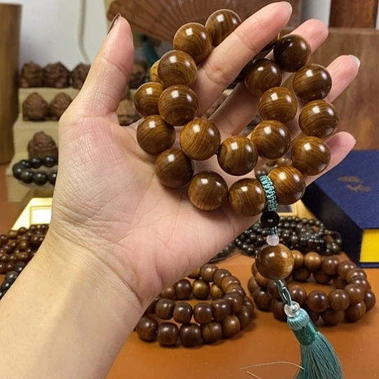 老山檀香阴沉1.8手持