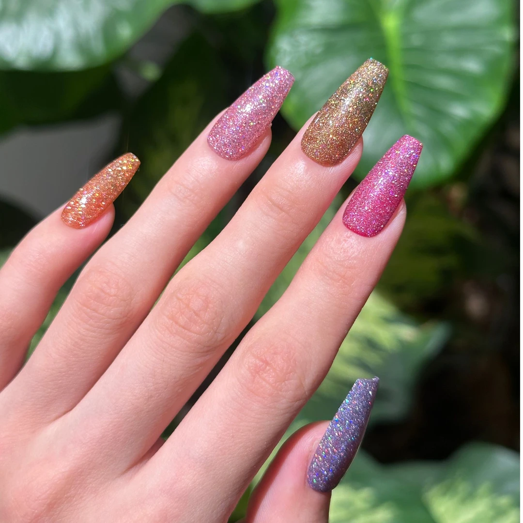 【璀璨芭比】原创设计 细闪碎钻胶 日常简约 纯色通勤轻奢穿戴美甲