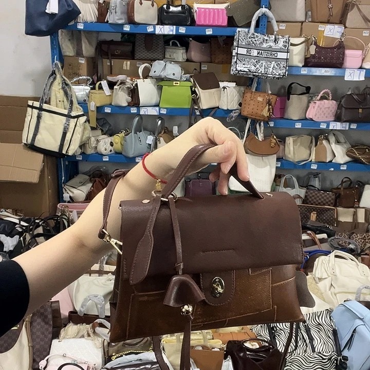 塑料293健健康康平平安安