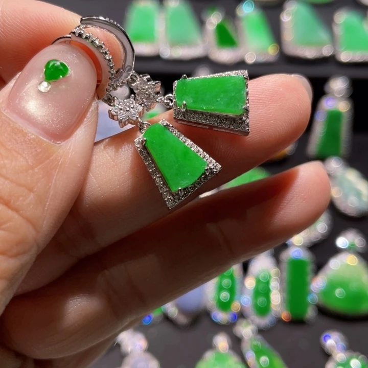 翡翠银S925镶嵌颈饰