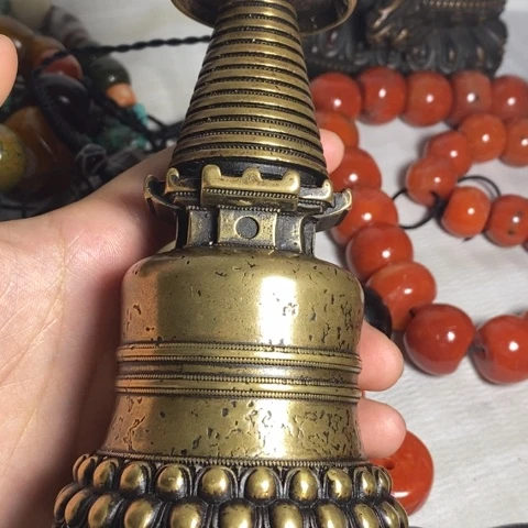 颈饰玻璃十*曰东西。