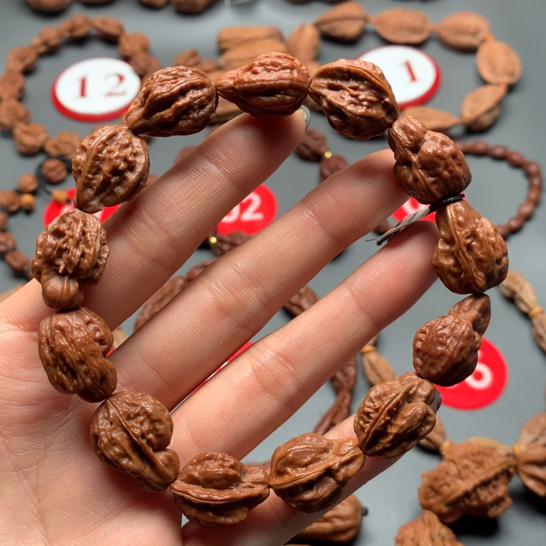 平***馆核桃39钱袋子异型手串