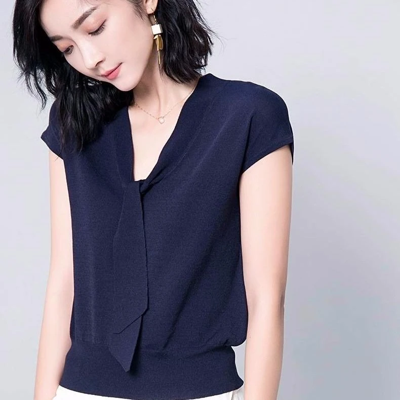 设计感别致百搭流行无袖夏季针织衫女套头宽松飘带韩版V领短款蝴