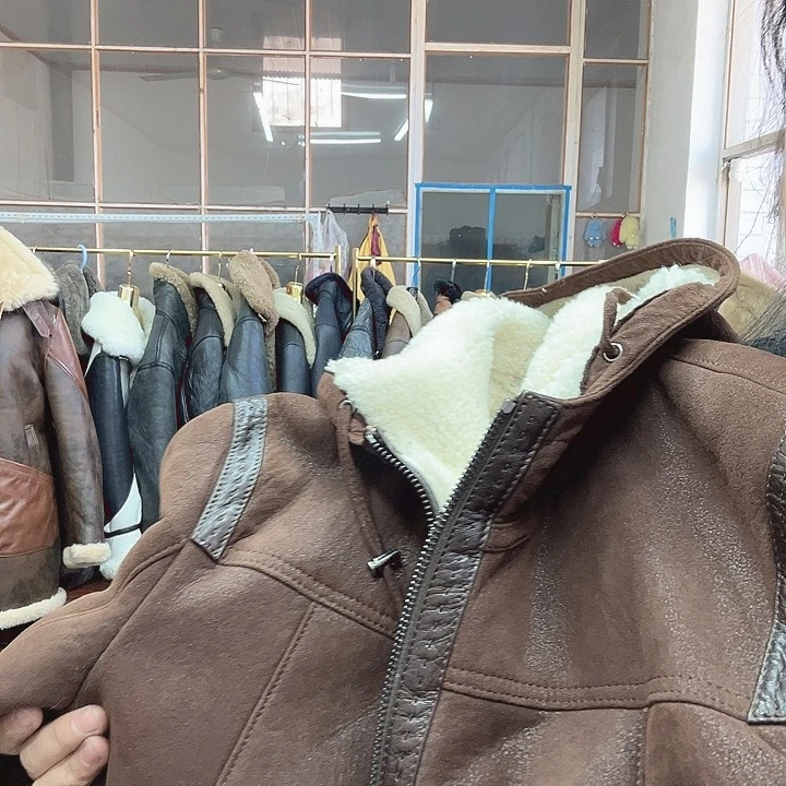50码棕色磨砂连帽皮毛一体