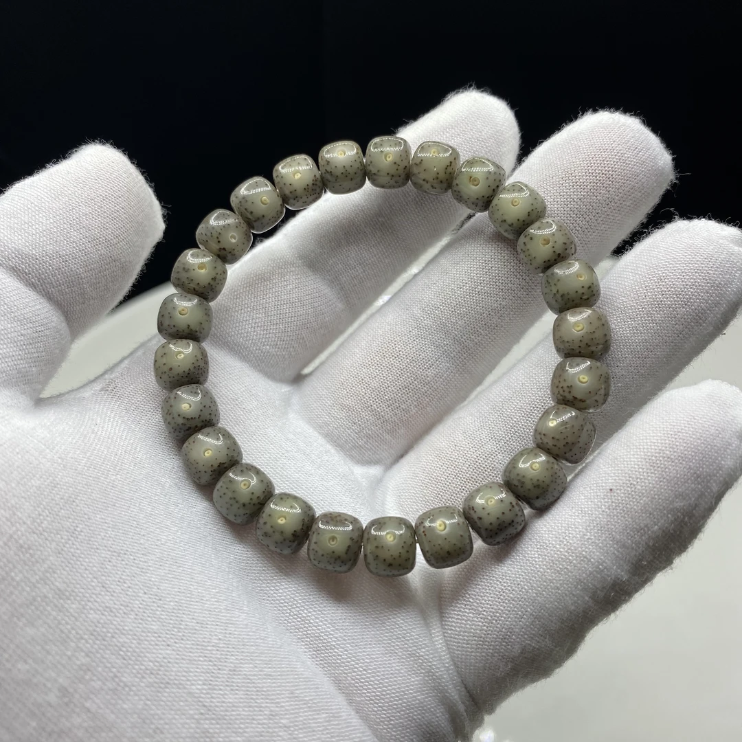 【一物一拍·灰冰】尺寸9*8灰冰糖·全玉化·针尖儿星