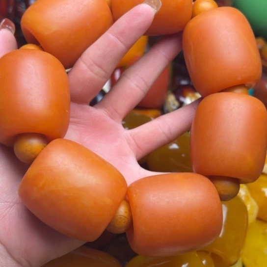 琥珀手串未镶嵌华*蜜蜡