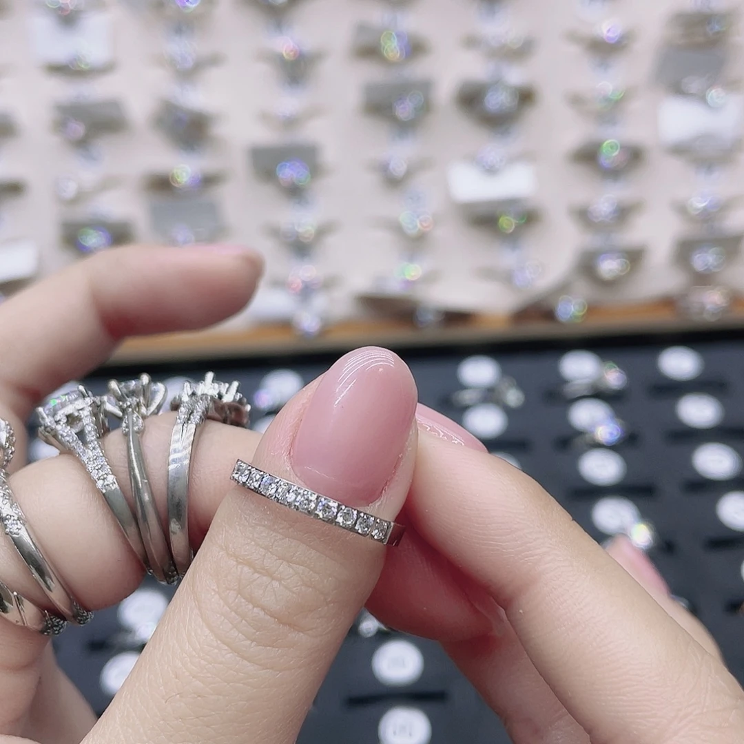 莫桑石非金属圈12。宽直排半排福利