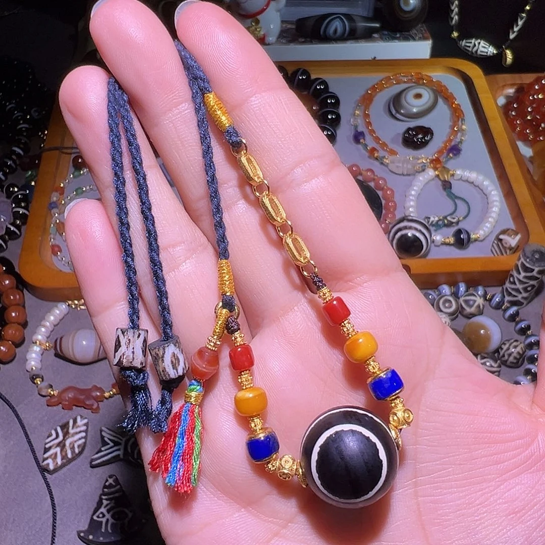 玛瑙/玉髓颈饰未镶嵌