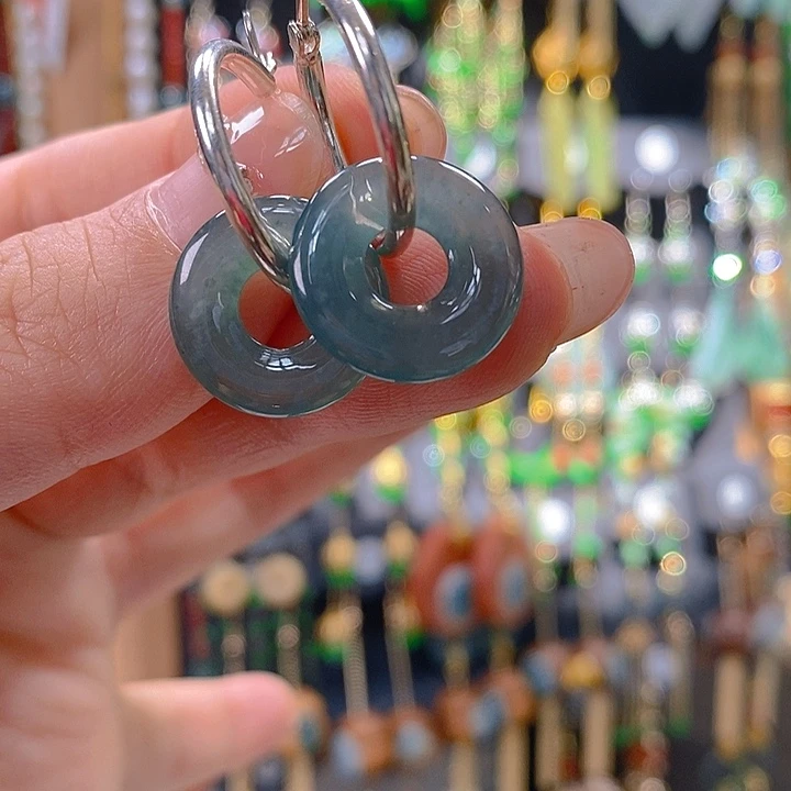 翡翠未镶嵌耳饰翡翠