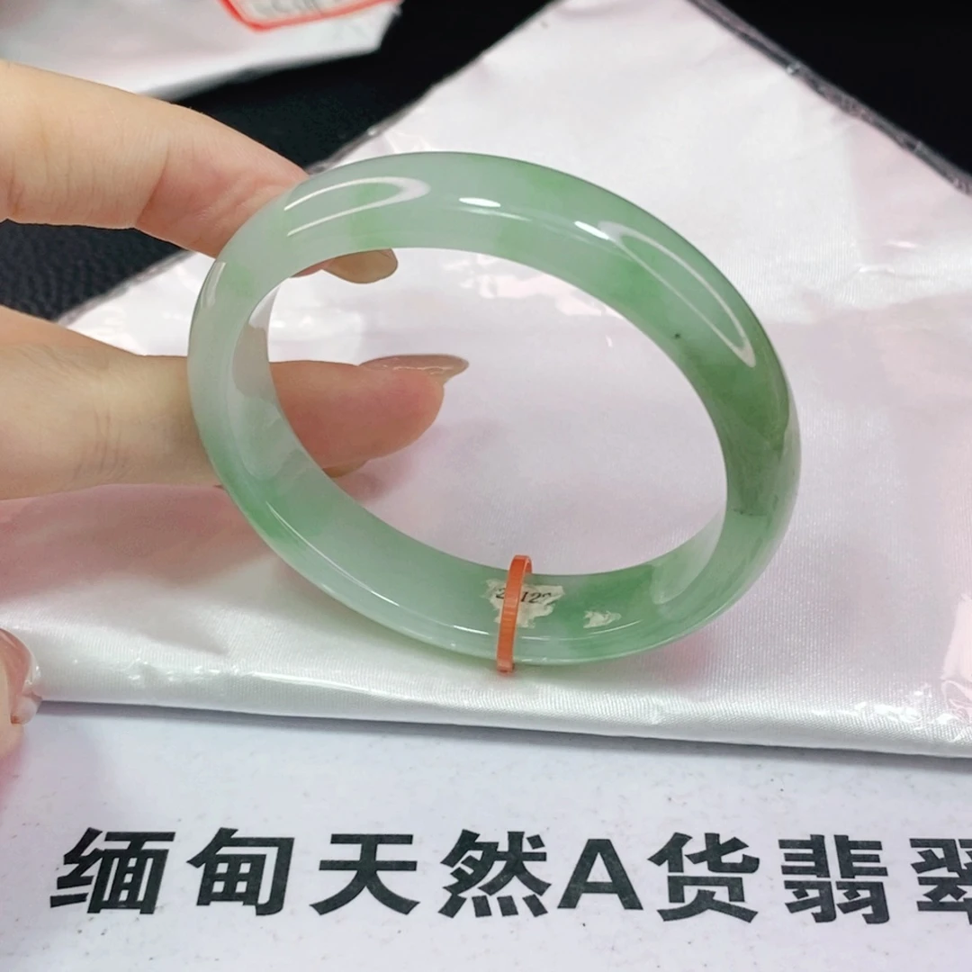 未镶嵌手镯翡翠一**愿56贵妃