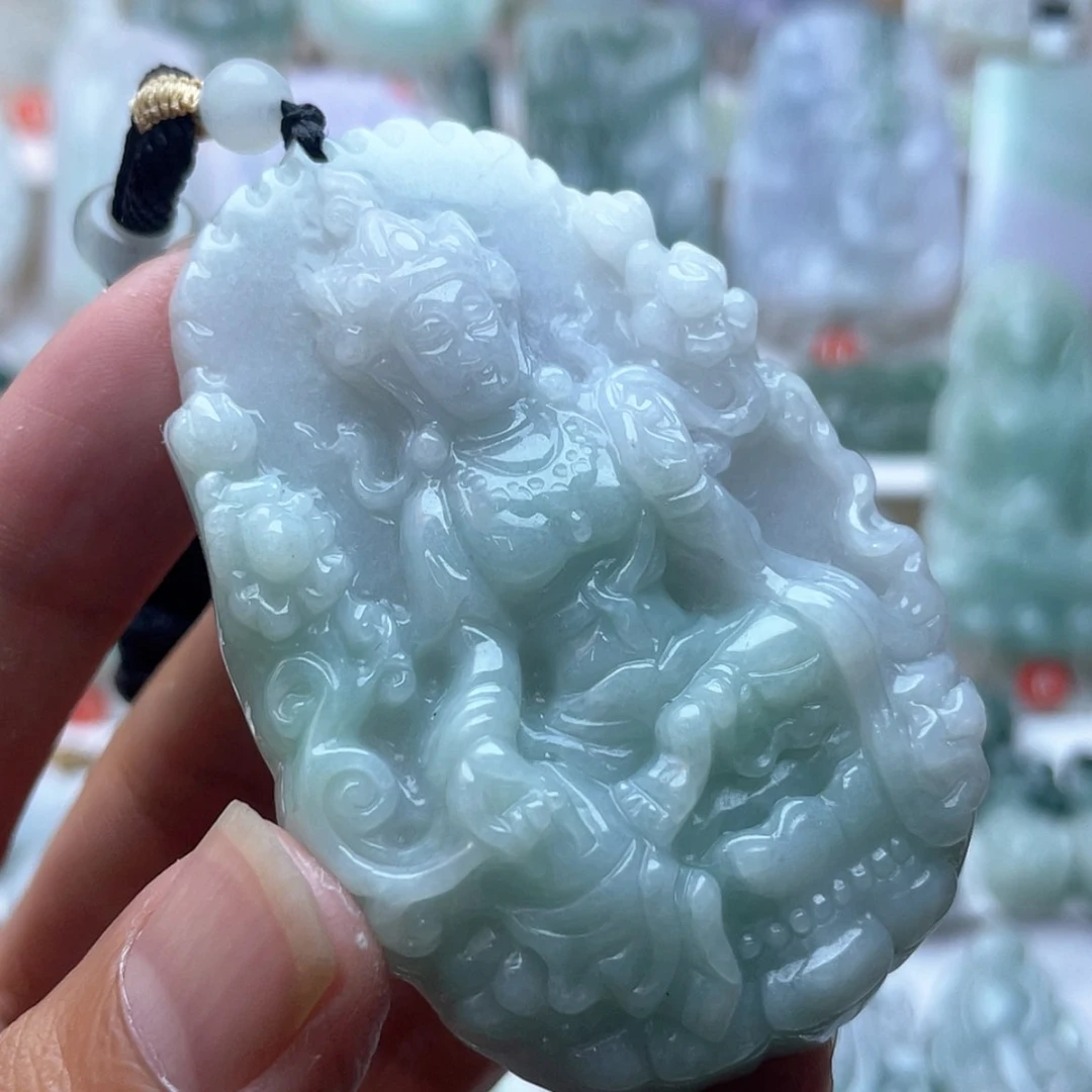 【闪购商品】颈饰未镶嵌翡翠渡母观音