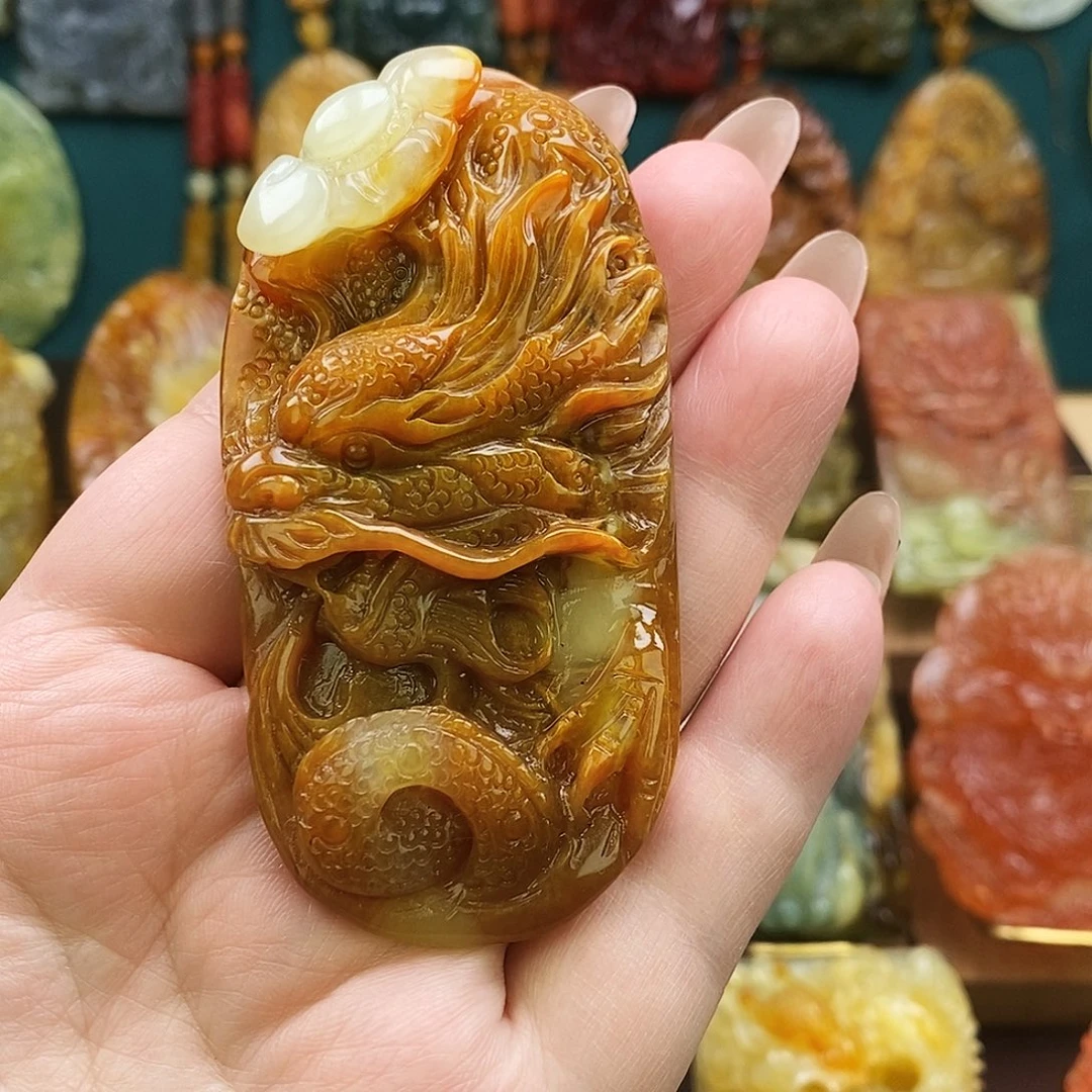 蛇纹石玉未镶嵌颈饰特价龙