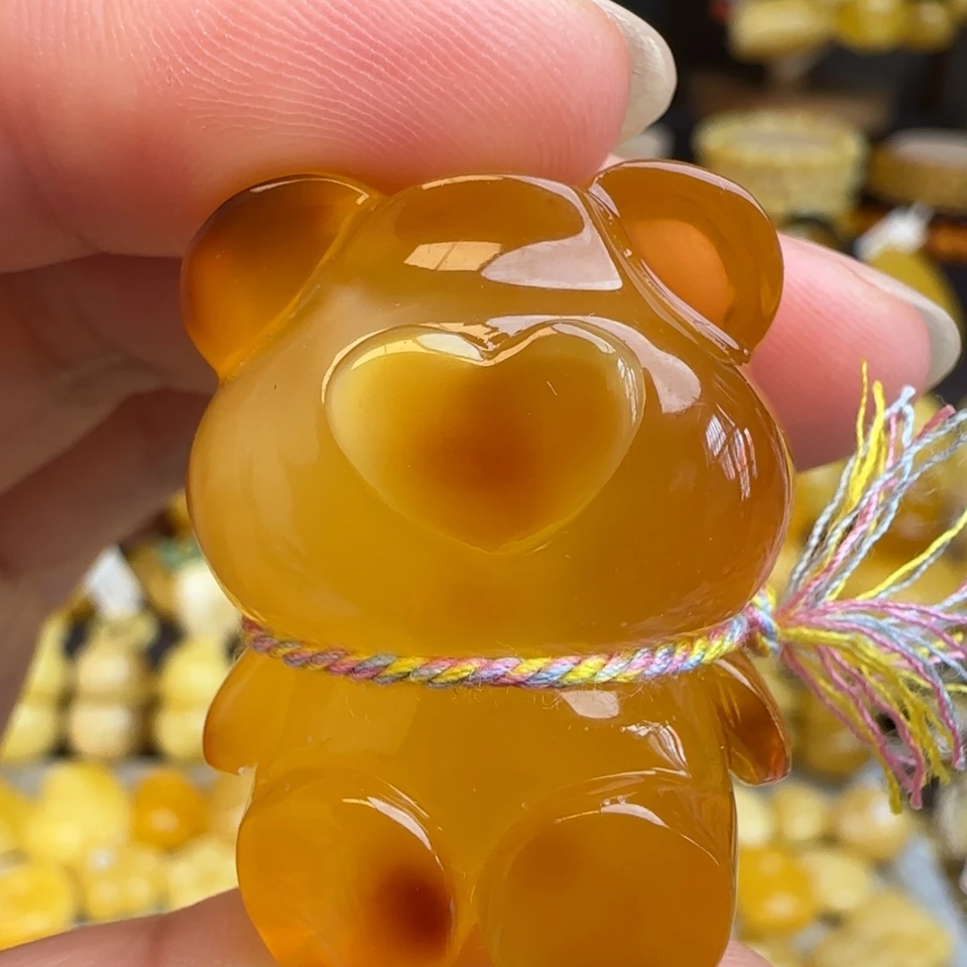 琥珀吊坠(不含链)未镶嵌不退换天然焦皮料蜜蜡小熊吊坠