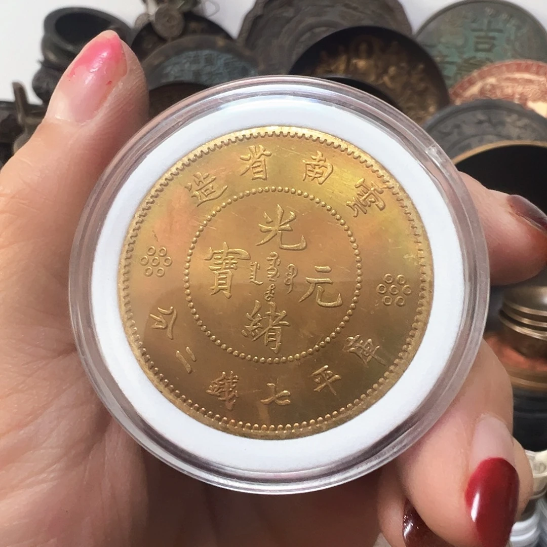 金属复古风格摆件