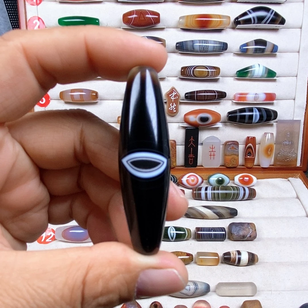 未镶嵌玛瑙/玉髓珠宝奇石