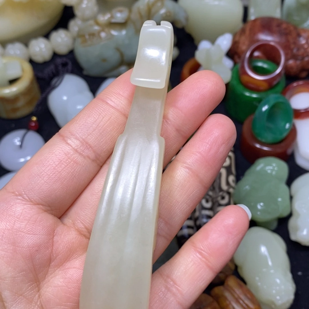 蛇纹石玉合金颈饰
