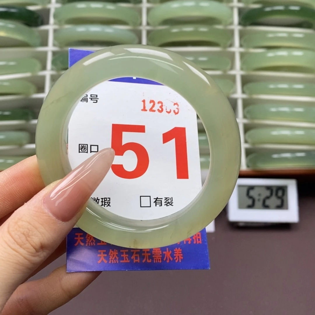 未镶嵌蛇纹石玉手镯