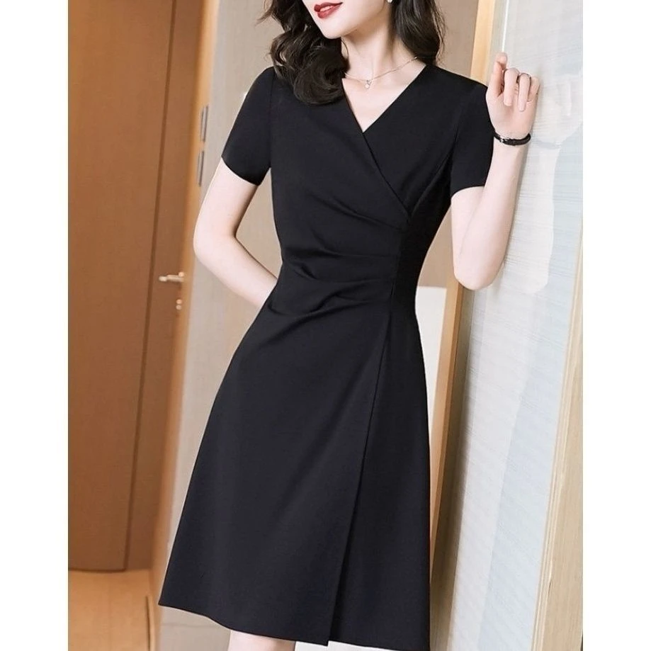 碎花裙夏季新款宴会连衣裙优雅气质修身职业裙领不对称风小黑