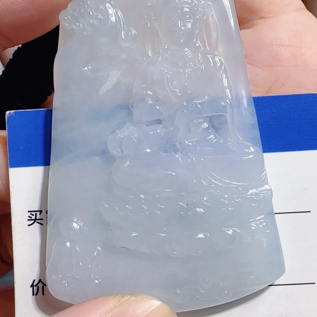 翡翠未镶嵌颈饰观音