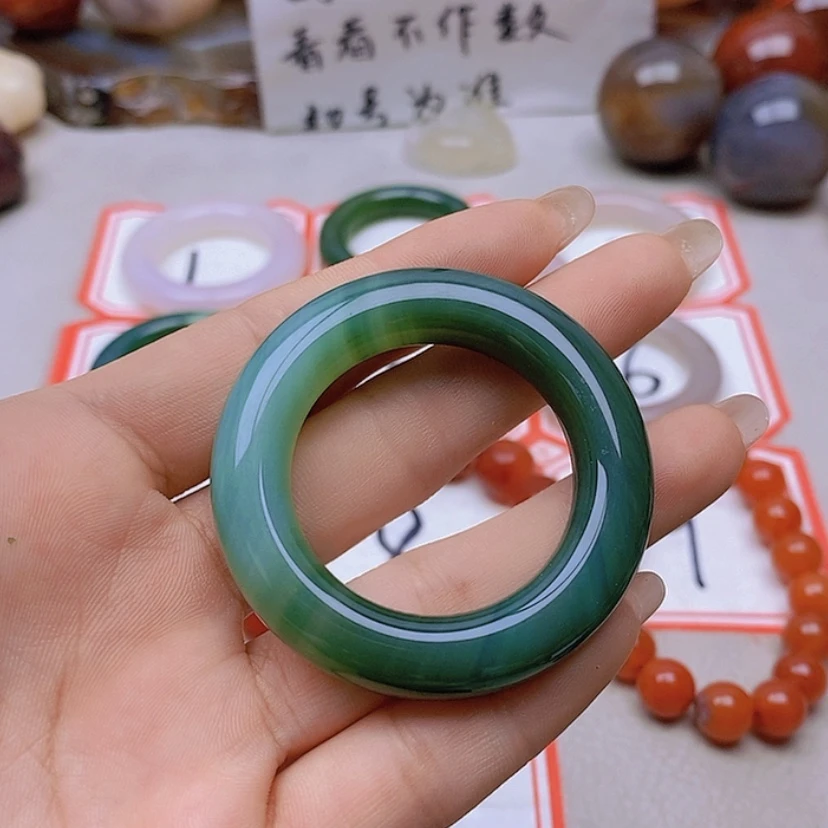 【闪购商品】未镶嵌玛瑙/玉髓珠宝半成品大**摆