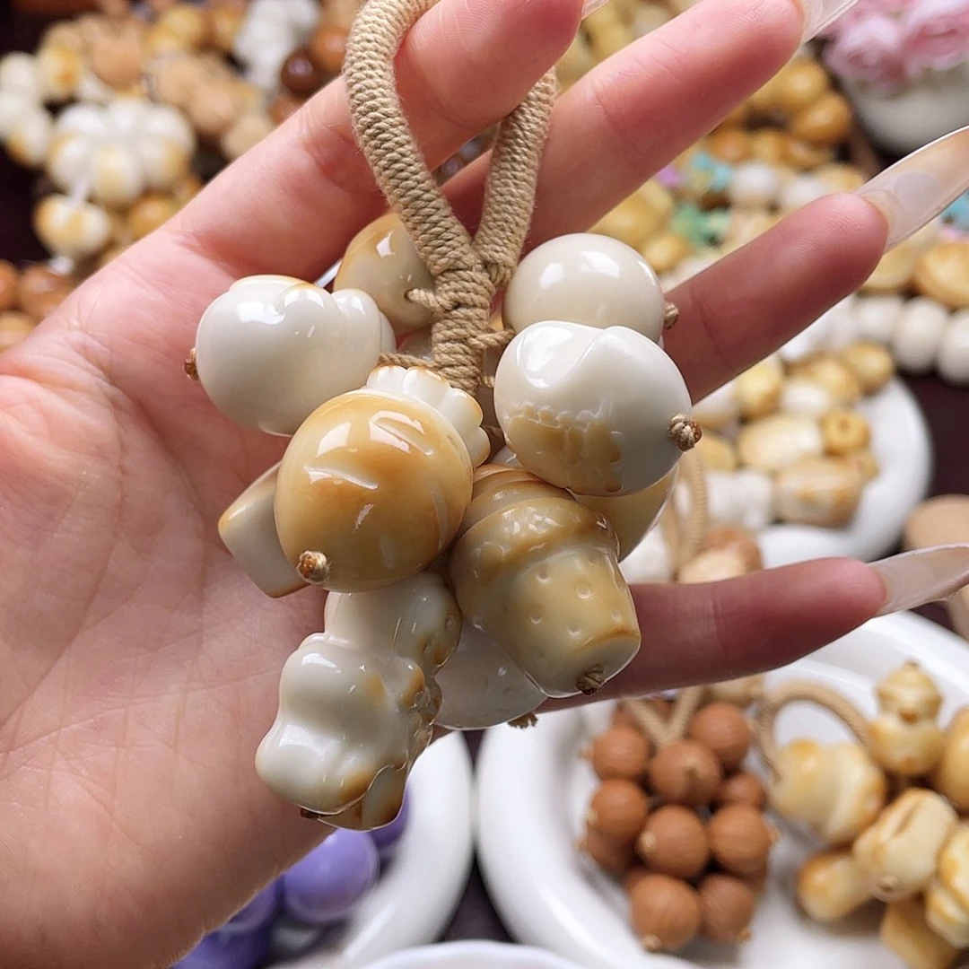 吊坠白玉菩提成品c