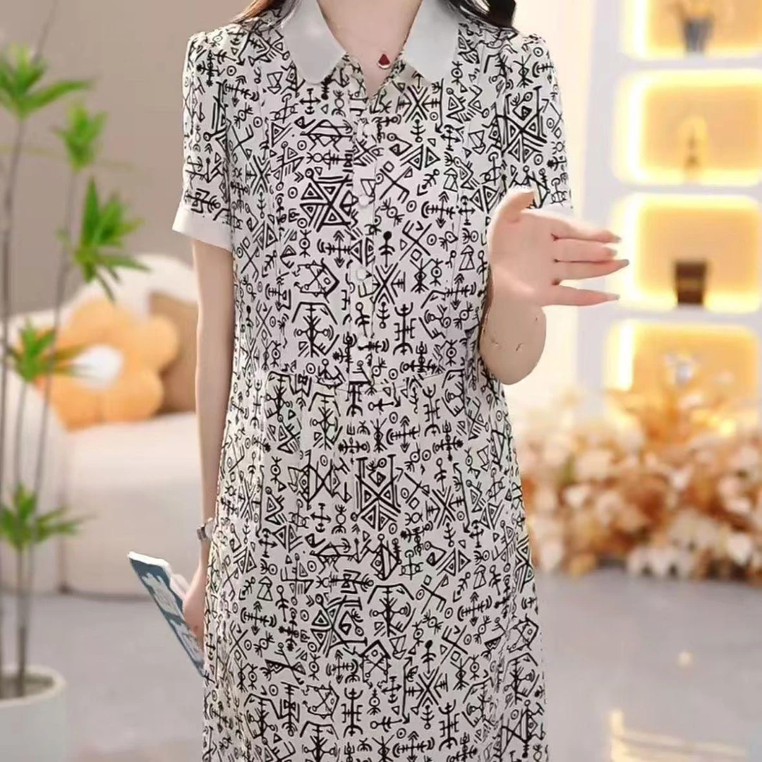 2025新款韩版短袖小碎花女母亲节夏装收腰显瘦减龄女式新款连衣裙