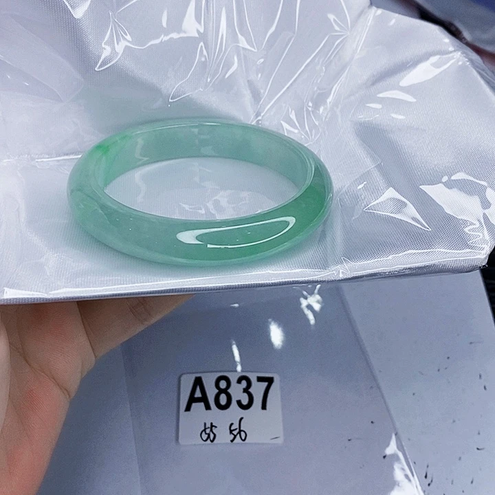 翡翠未镶嵌手镯一图一物实物为准