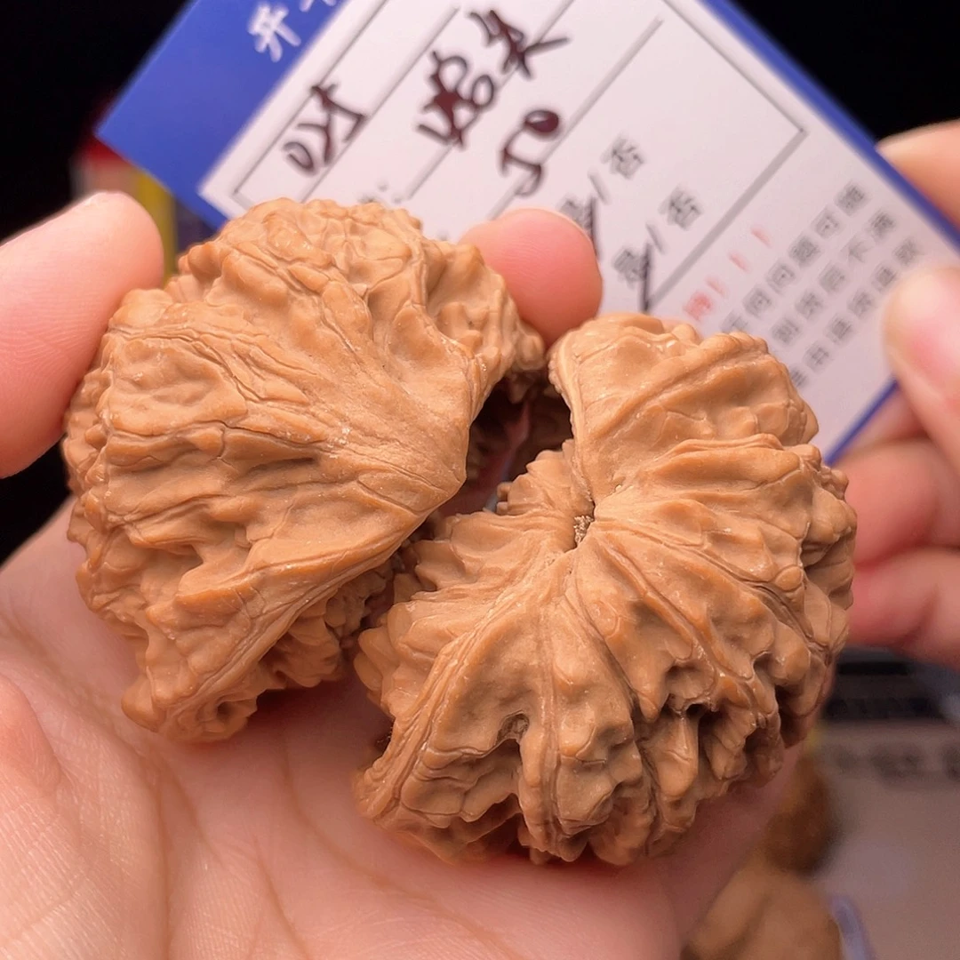 核桃文玩手捻核桃025