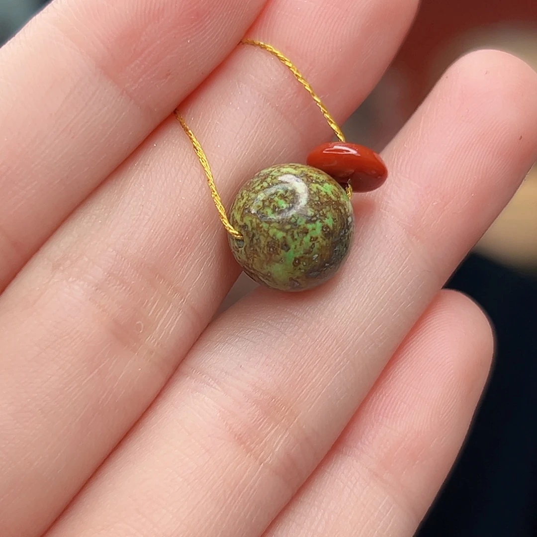 南红玛瑙未镶嵌珠宝奇石