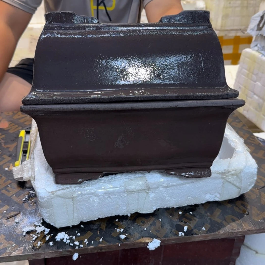 紫砂花盆口径26.18.10口径