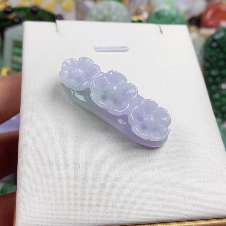 吊坠(赠链)未镶嵌翡翠