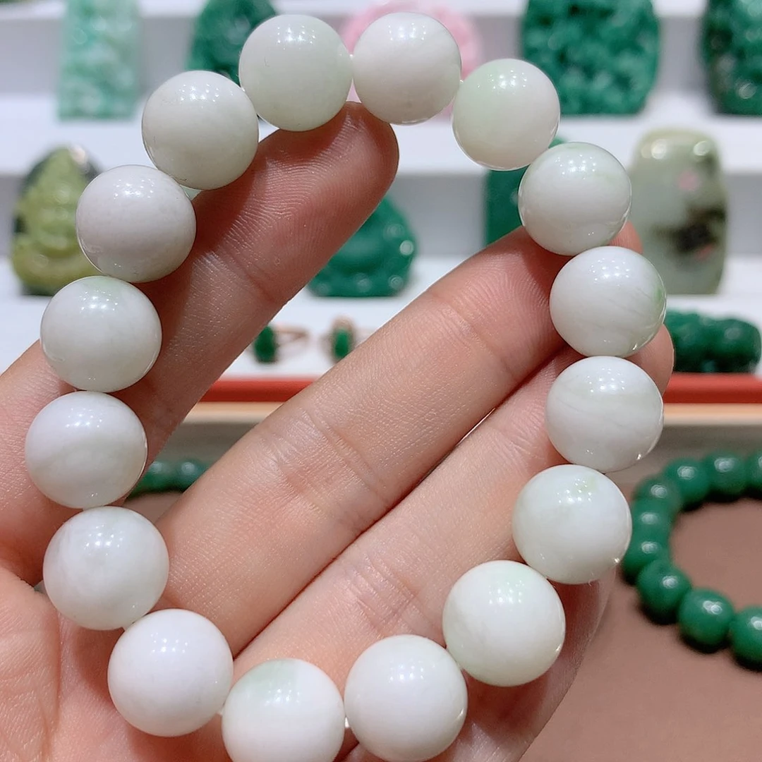 独山玉挂件未镶嵌李*子