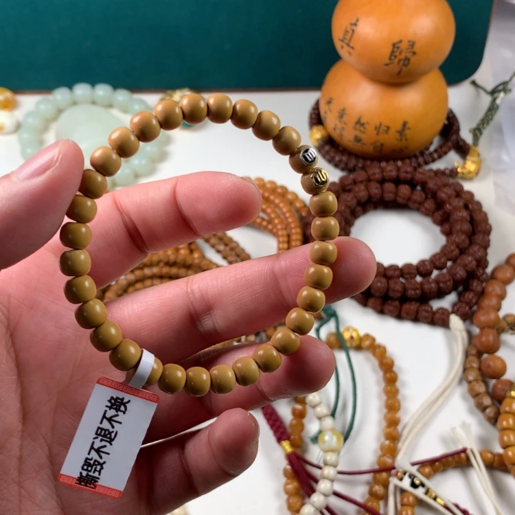 【闪购商品】橄榄核吊坠。。。。。。。。。。。。