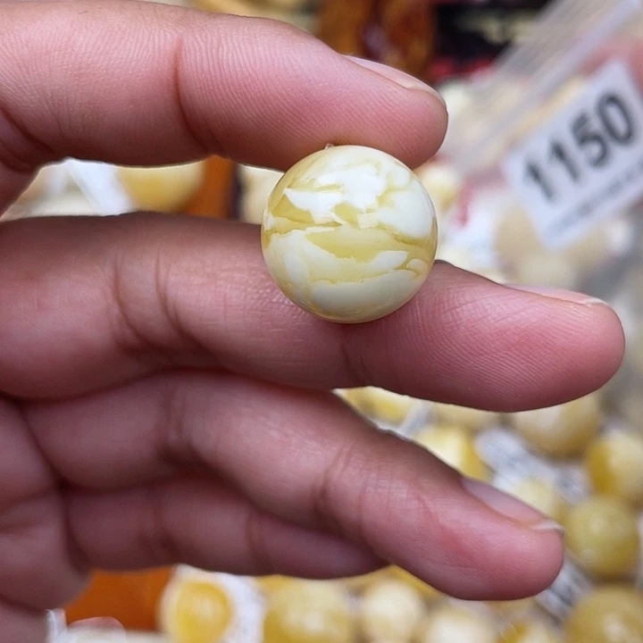 蜜蜡未镶嵌珠宝奇石17.1