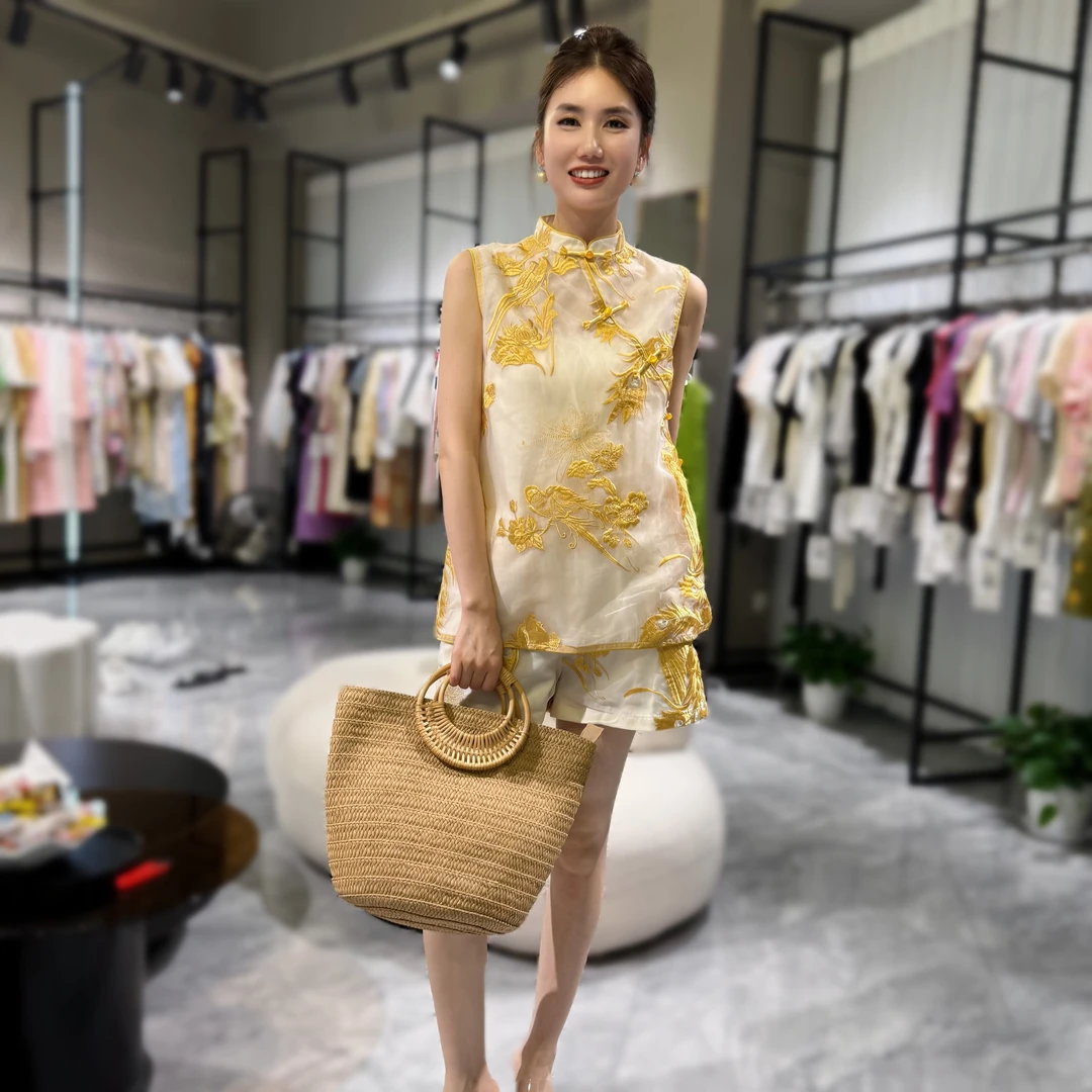 【俊英】夏款新品重工刺绣无袖马甲新中式国风女装两件套时尚百搭