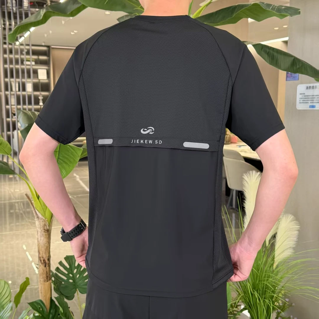 圆领透气美式休闲T恤夏季常规款半开领户外短袖半袖