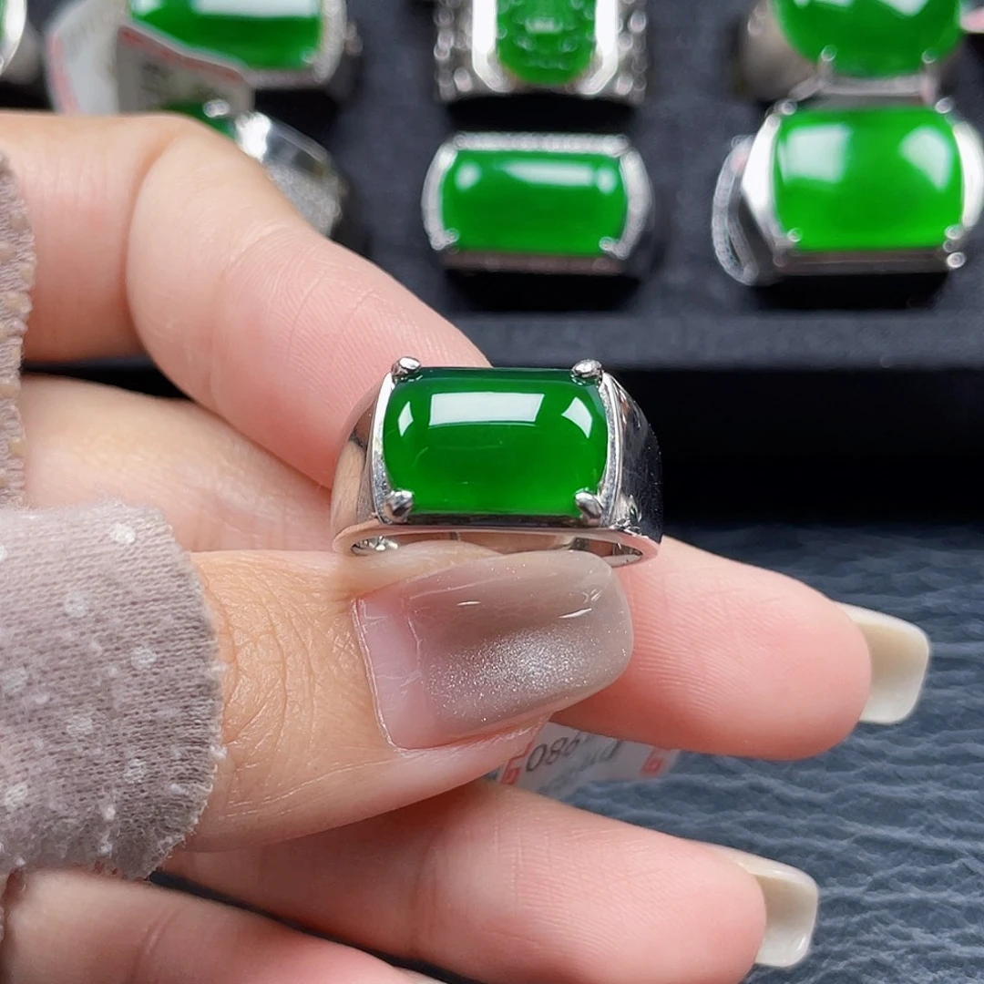 翡翠银S925镶嵌戒指天然A货翡翠没运费险3620