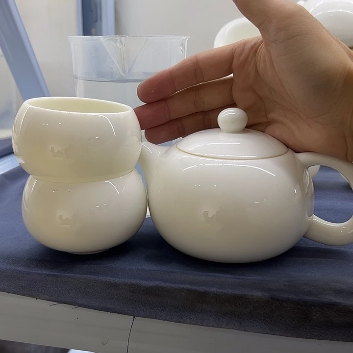 陶德化白瓷300毫升大壶